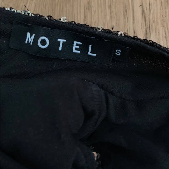 Motel Infinity Sequin Mini Dress - Picture 5 of 5